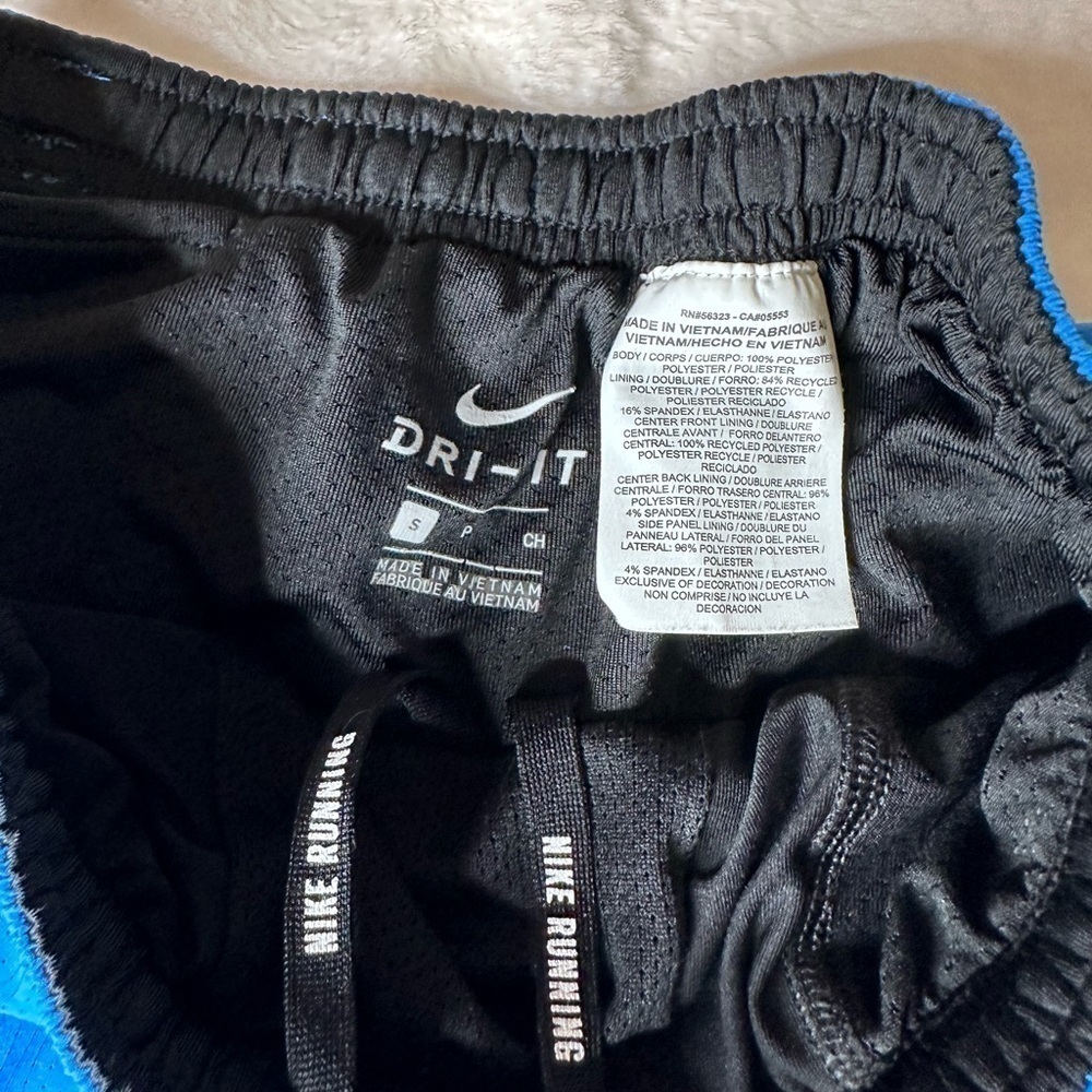 Nike Dri-fit Short - Picture 5 of 5